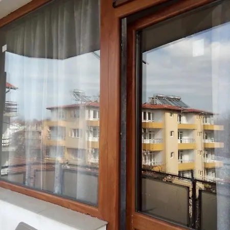 Oasis ゲストハウス 2*