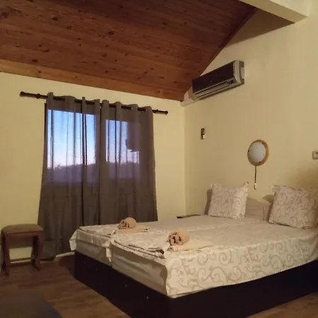 Oasis Gasthof Kiten (Burgas)