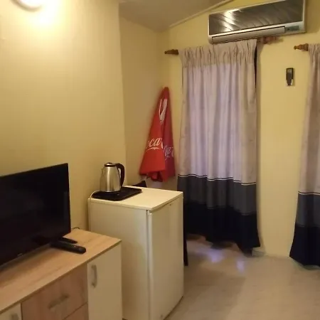 Oasis ゲストハウス キテン