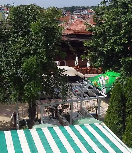 Casa de hóspedes Oasis Kiten (Burgas)