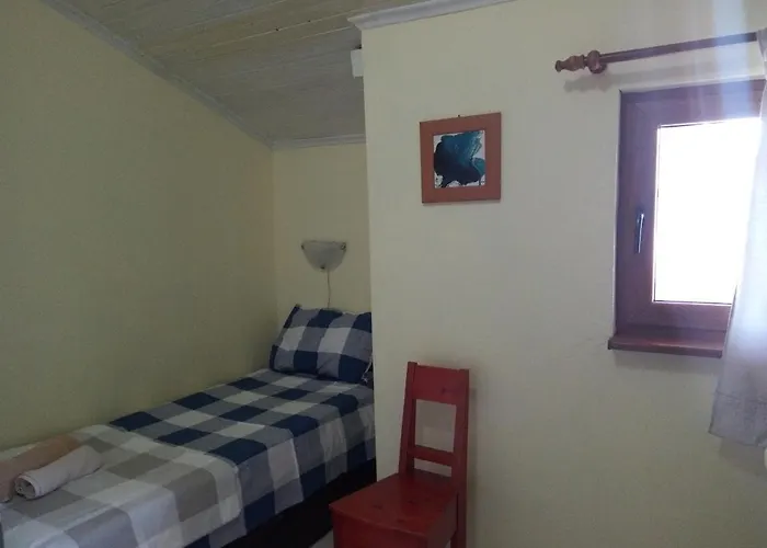 Casa de hóspedes Oasis 2*